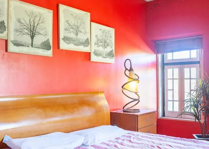 Vermelho Estilo Moderno Ramalhal